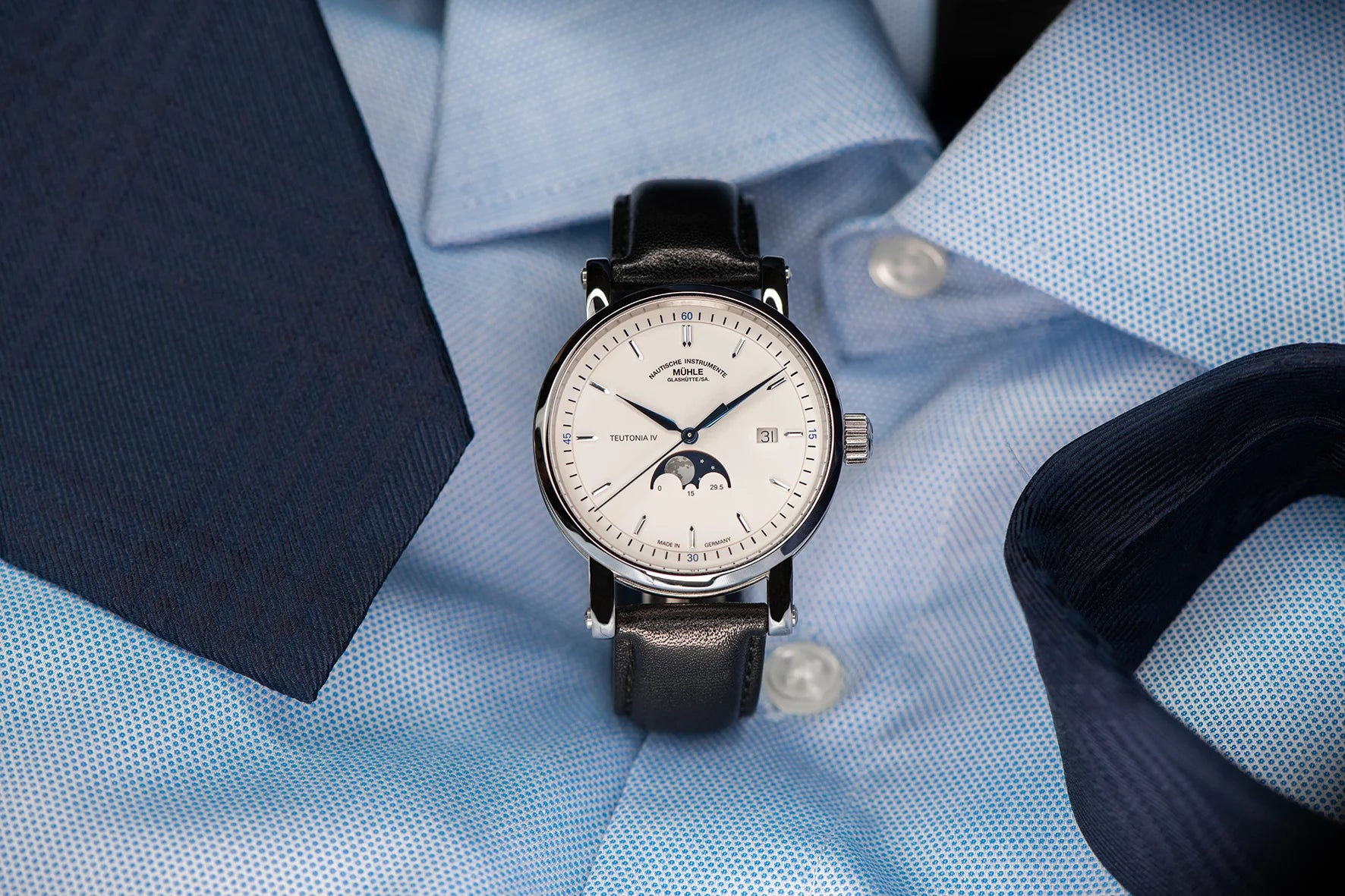 Mühle Glashütte Teutonia IV Mondphase M1-44-05-LB