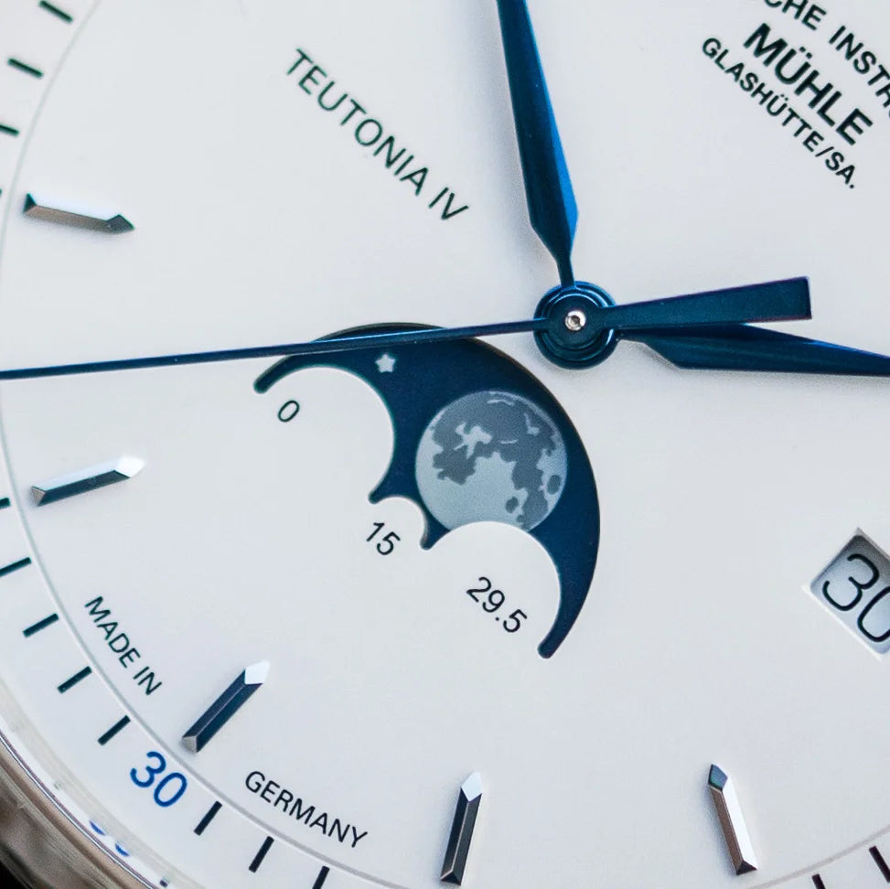 Mühle Glashütte Teutonia IV Mondphase M1-44-05-LB